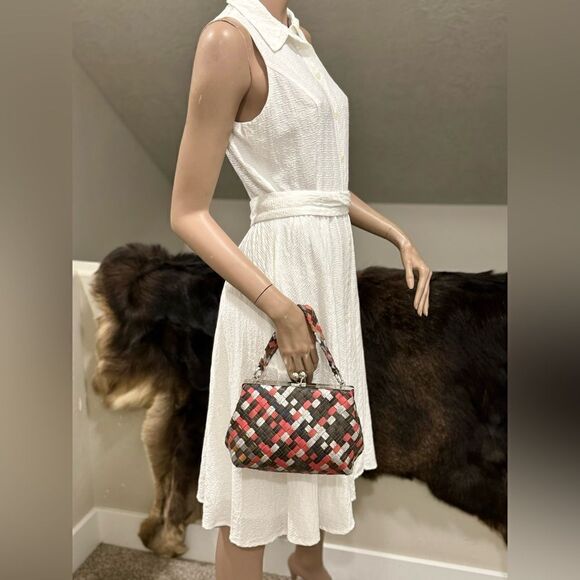 Colorful Genuine Woven Leather Kisslock Crossbody Box Bag,  Includes 2 Straps - Picture 5 of 16